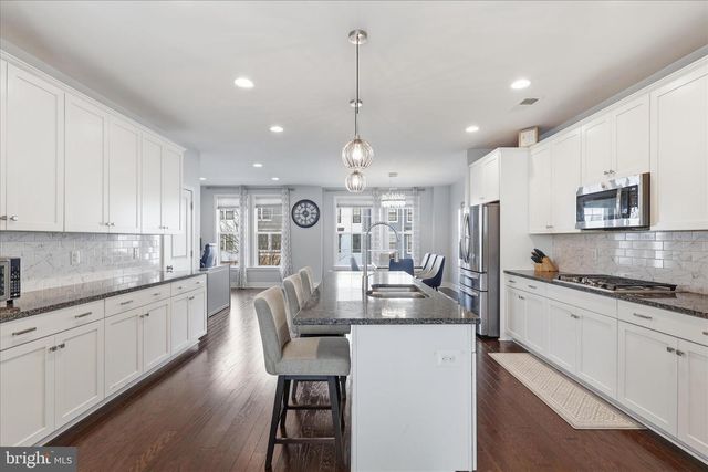 25429 HARTLAND ORCHARD TER, Chantilly, VA 20152