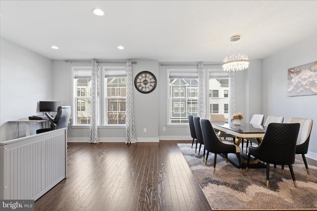 25429 HARTLAND ORCHARD TER, Chantilly, VA 20152