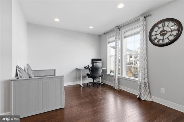 25429 HARTLAND ORCHARD TER, Chantilly, VA 20152