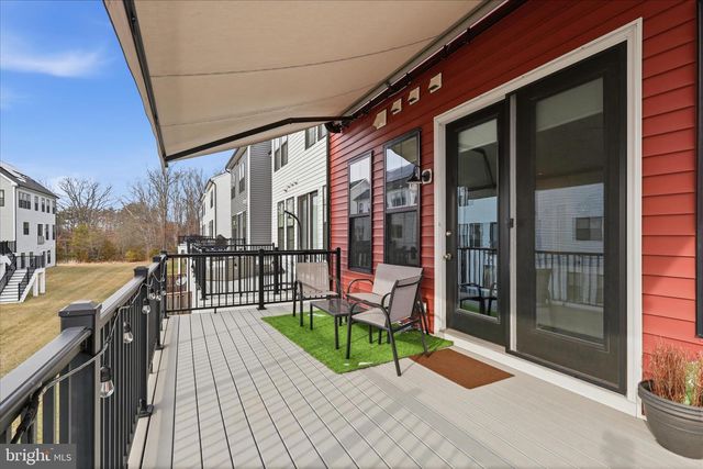 25429 HARTLAND ORCHARD TER, Chantilly, VA 20152