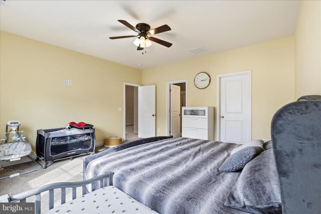 25429 HARTLAND ORCHARD TER, Chantilly, VA 20152