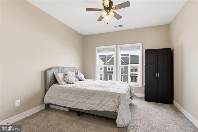 25429 HARTLAND ORCHARD TER, Chantilly, VA 20152