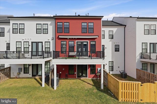 25429 HARTLAND ORCHARD TER, Chantilly, VA 20152