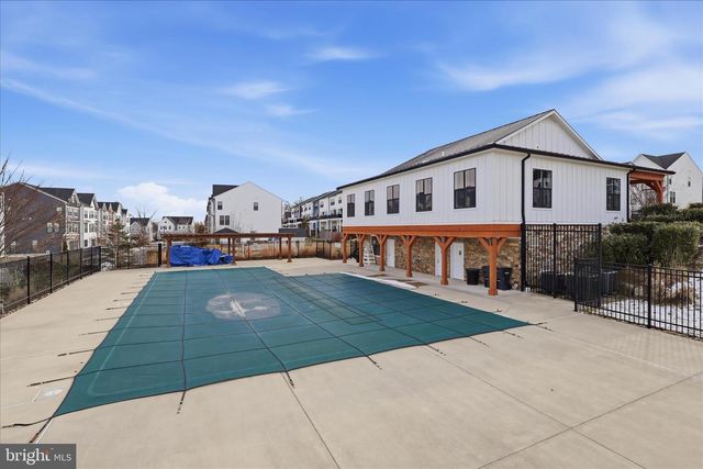 25429 HARTLAND ORCHARD TER, Chantilly, VA 20152