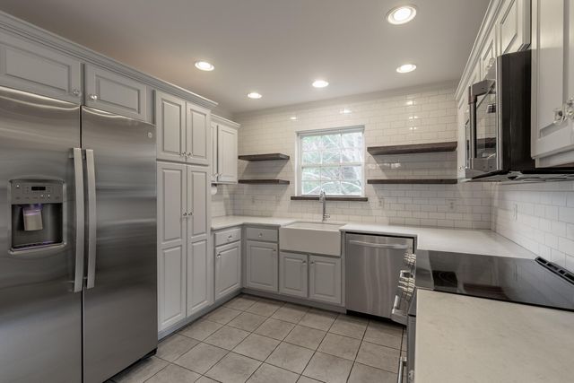 6531 Veronica Drive, Ooltewah, TN 37363