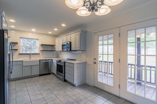 6531 Veronica Drive, Ooltewah, TN 37363