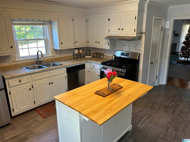 2919 UNIVERSITY BOULEVARD E, Tuscaloosa, AL 35404