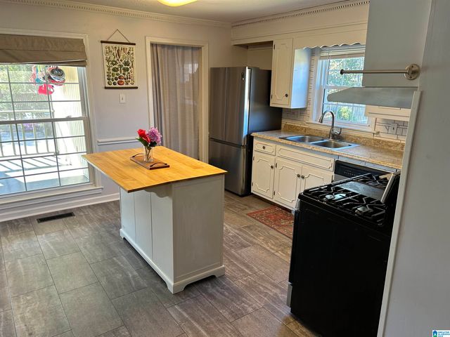 2919 UNIVERSITY BOULEVARD E, Tuscaloosa, AL 35404