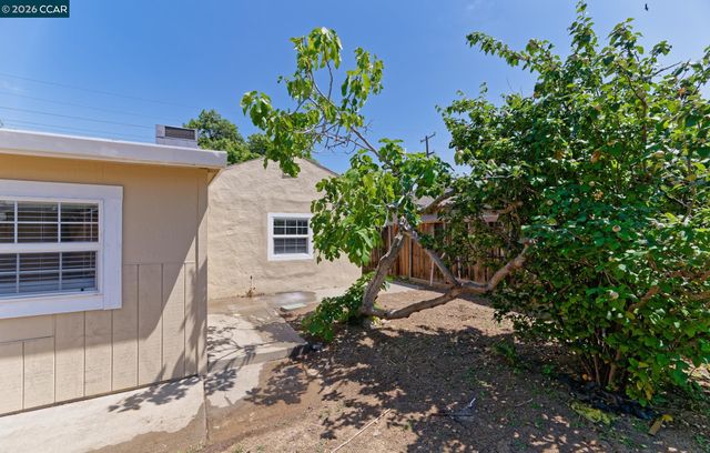 252 Madison Ave, Bay Point, CA 94565
