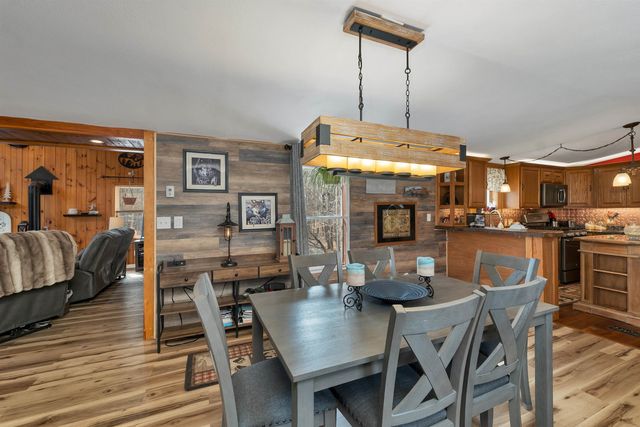 15 Manbow Road, Alton, NH 03809