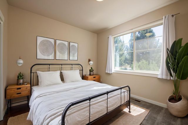 51844 Hollinshead Place, La Pine, OR 97739