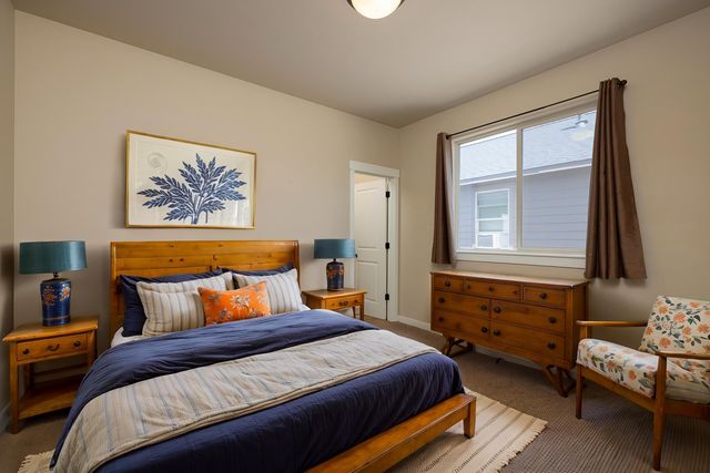 51844 Hollinshead Place, La Pine, OR 97739