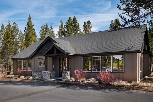 51844 Hollinshead Place, La Pine, OR 97739