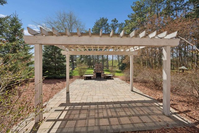2721 Meadowrose Boulevard, Saint Cloud, MN 56301
