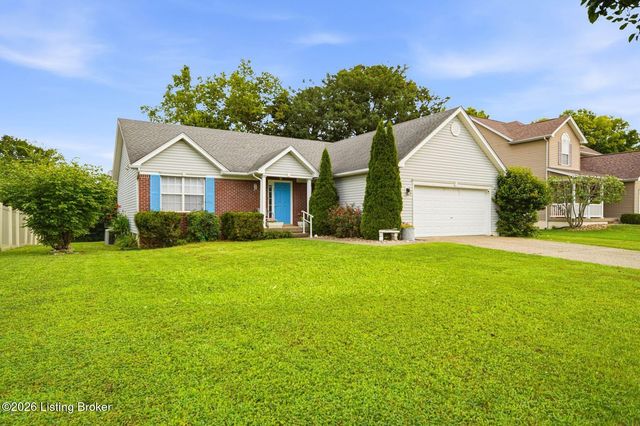 7711 Bridlewood Pl, Louisville, KY 40228
