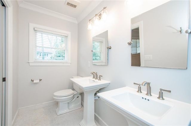 399 Hammond Drive, Atlanta, GA 30328