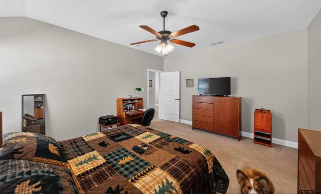 5830 Thompson Pl, Tyler, TX 75707