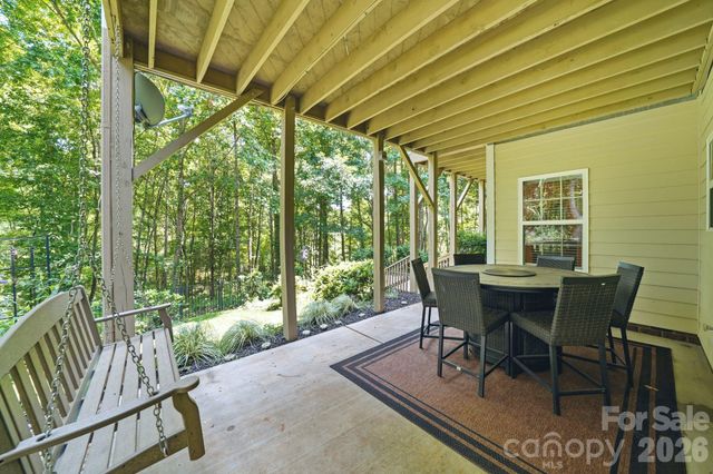 309 Walking Horse Trail, Davidson, NC 28036