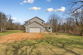 616 Ridge Road, Henderson, MN 56044