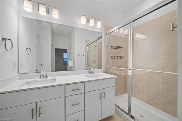 2878 Blossom WAY, Naples, FL 34120