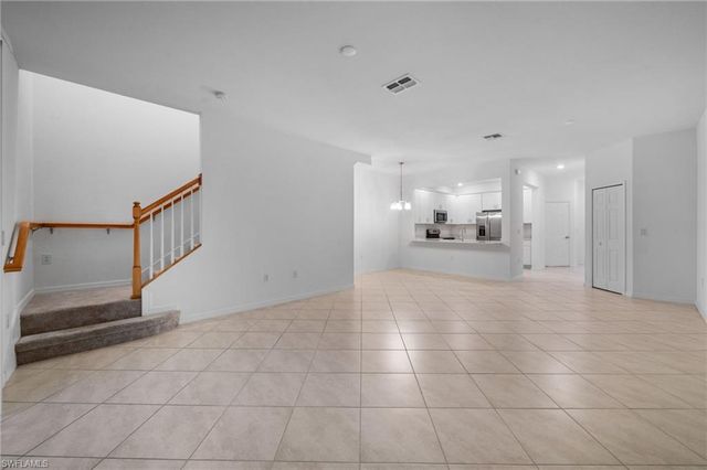 2878 Blossom WAY, Naples, FL 34120