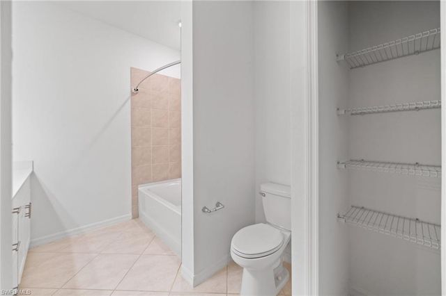 2878 Blossom WAY, Naples, FL 34120