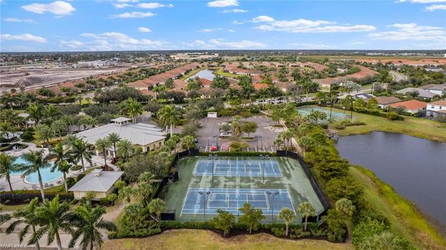 2878 Blossom WAY, Naples, FL 34120