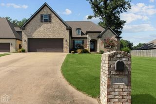 5220 Providence Circle, Jonesboro, AR 72404