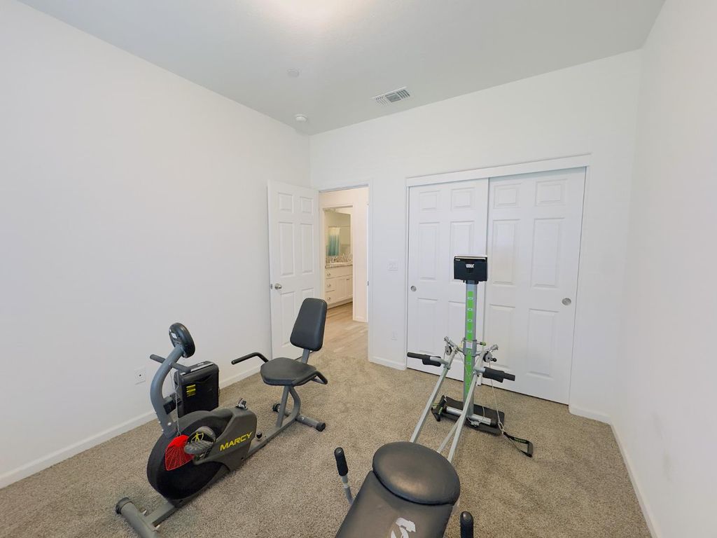 Image 18 of property listing at 1620 W Porter Avenue, Visalia, CA 93291