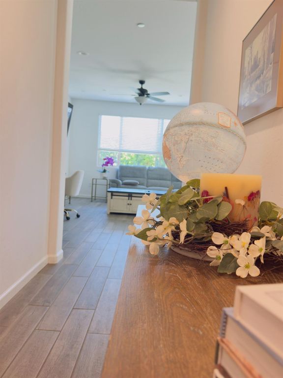 Image 25 of property listing at 1620 W Porter Avenue, Visalia, CA 93291