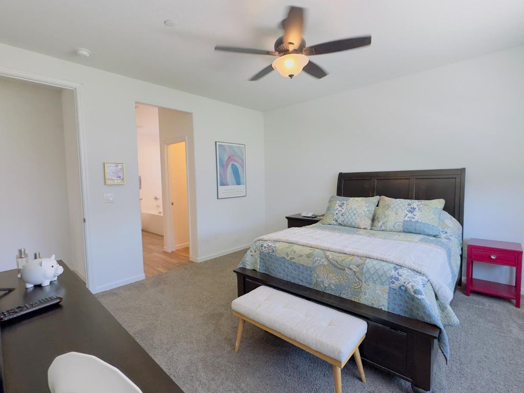 Image 50 of property listing at 1620 W Porter Avenue, Visalia, CA 93291