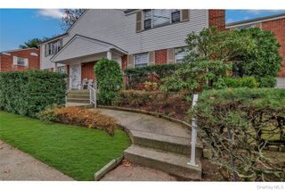 22904 67th Avenue 38, Bayside, NY 11364