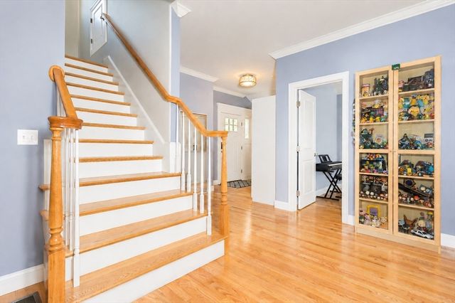 43 Quarry Rd, Acton, MA 01720