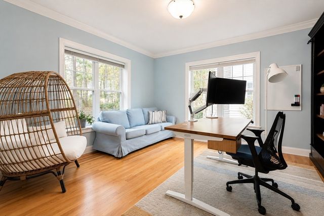 43 Quarry Rd, Acton, MA 01720