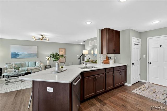 13131 Tesson Hollow Drive, St Louis, MO 63128