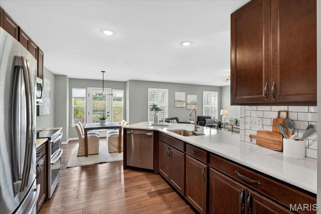 13131 Tesson Hollow Drive, St Louis, MO 63128