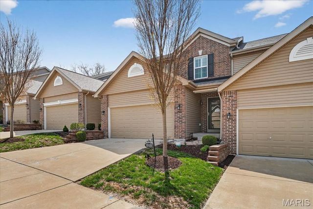 13131 Tesson Hollow Drive, St Louis, MO 63128