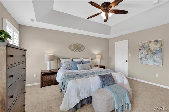 13131 Tesson Hollow Drive, St Louis, MO 63128