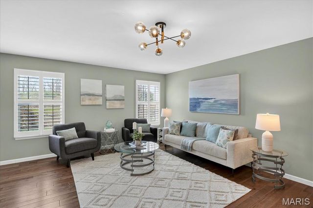 13131 Tesson Hollow Drive, St Louis, MO 63128