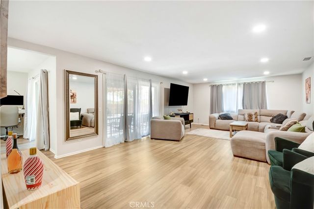 5706 N Pershing, San Bernardino, CA 92407