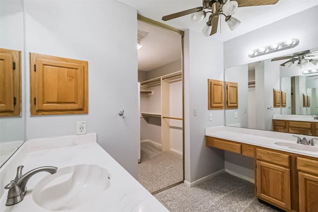 10218 Hedge Way Drive, Houston, TX 77065