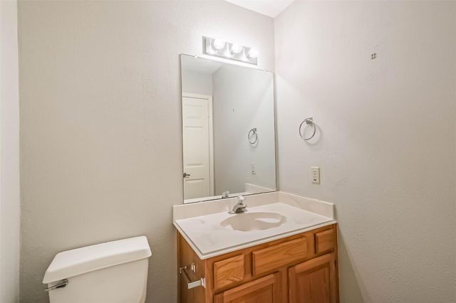 10218 Hedge Way Drive, Houston, TX 77065