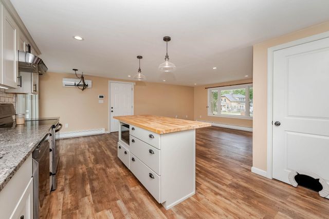 431 Salmon Falls Road, Rochester, NH 03868