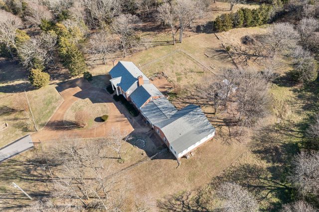 4394 Hickory Ridge Rd, Lebanon, TN 37087