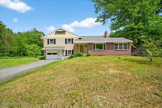 231 County Route 75, Stillwater, NY 12118