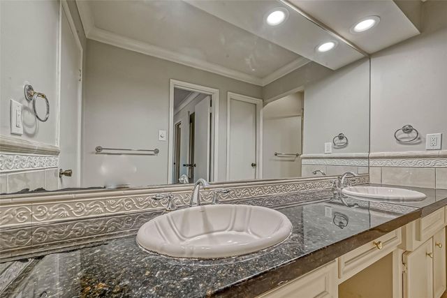 14690 Perthshire Road A, Houston, TX 77079