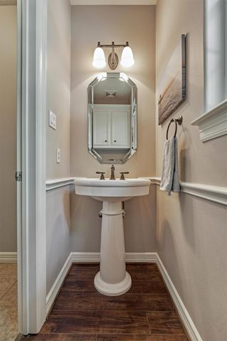 28694 W Fm 1097 Road, Montgomery, TX 77356