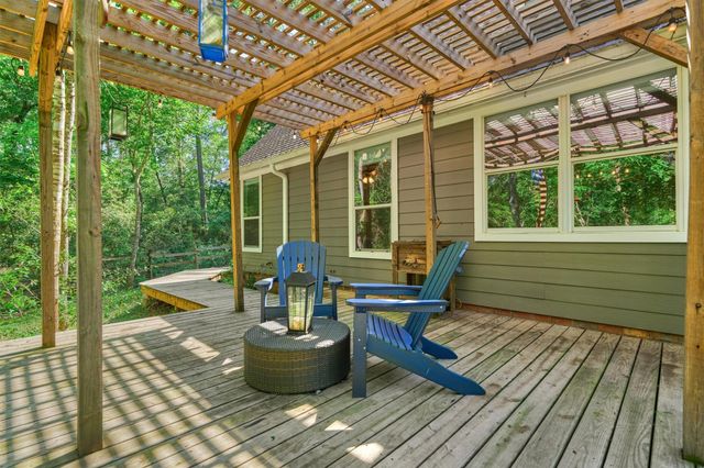 28694 W Fm 1097 Road, Montgomery, TX 77356