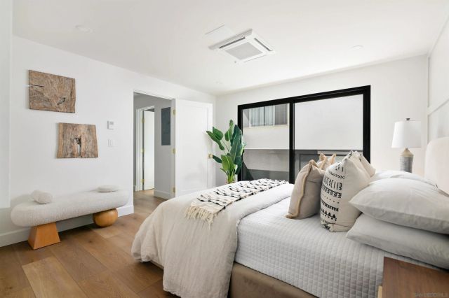 718 Nantasket Ct, San Diego, CA 92109