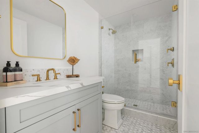 718 Nantasket Ct, San Diego, CA 92109